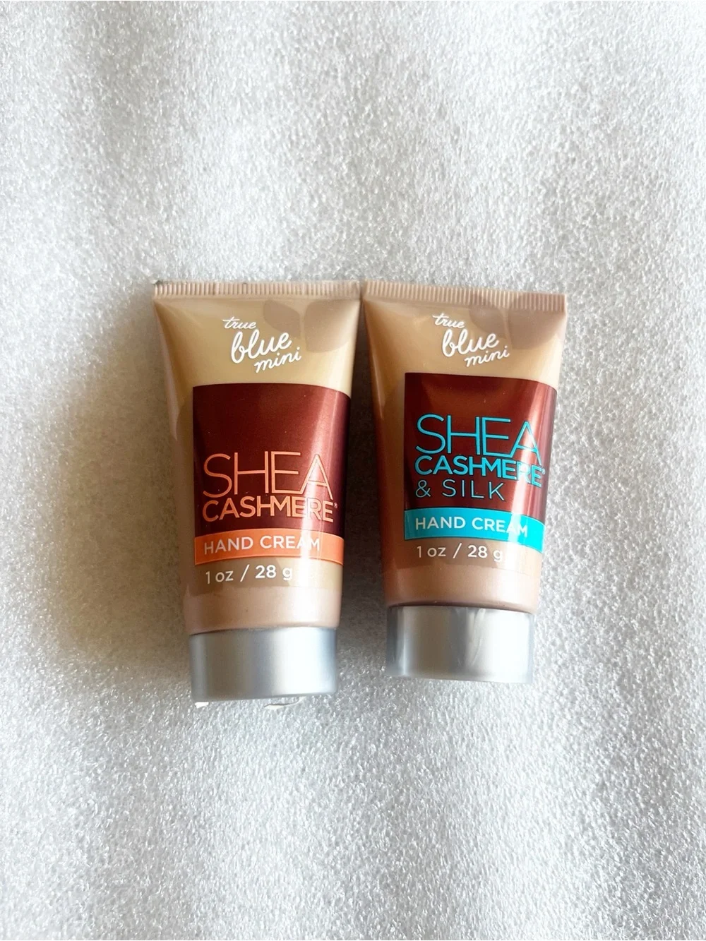 True‎ Blue Spa Shea Cashmere & Silk Hand Cream Bath & Body Works 1 oz RARE
